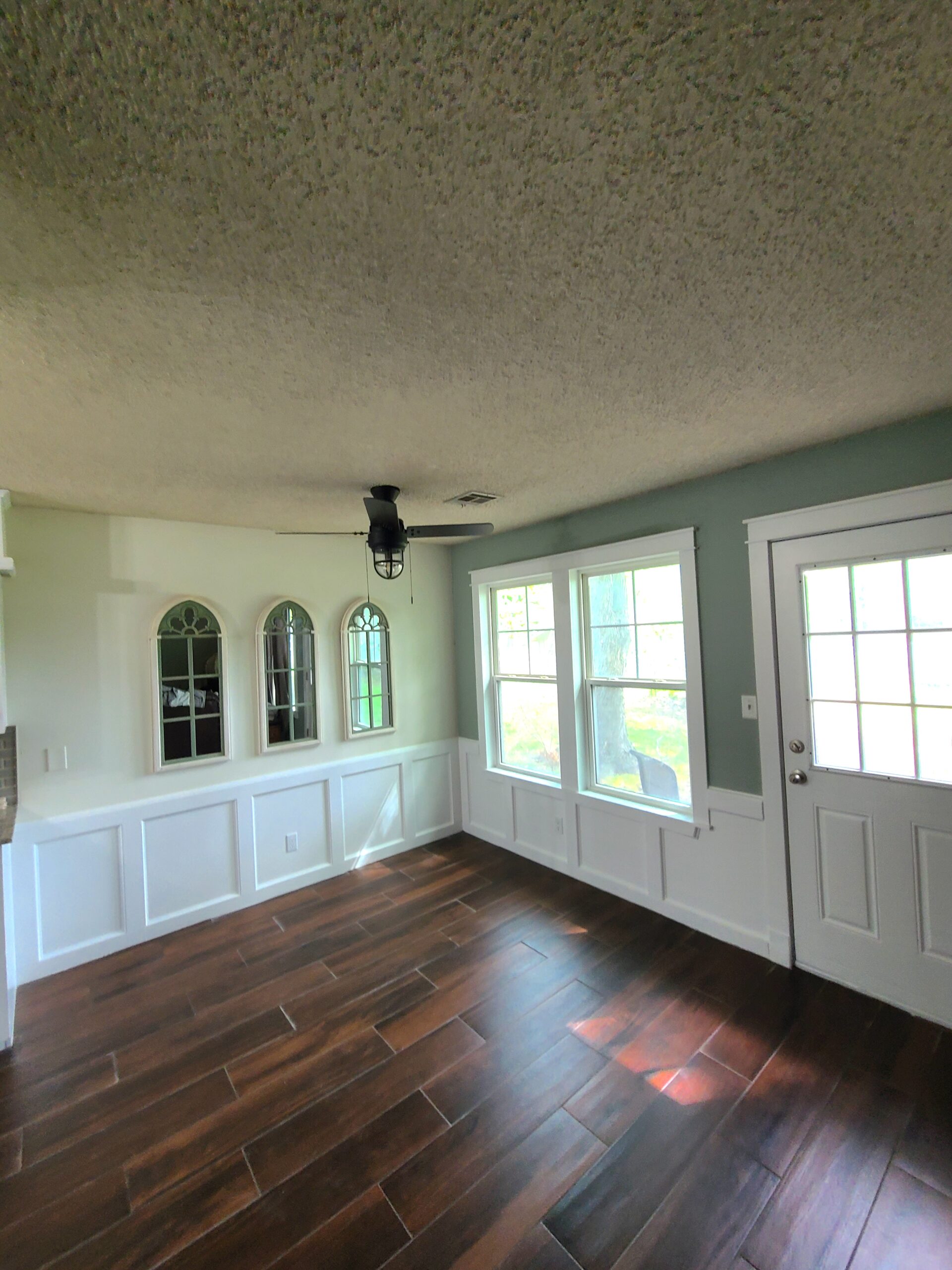 Home interior fully painted in Tulsa, OK